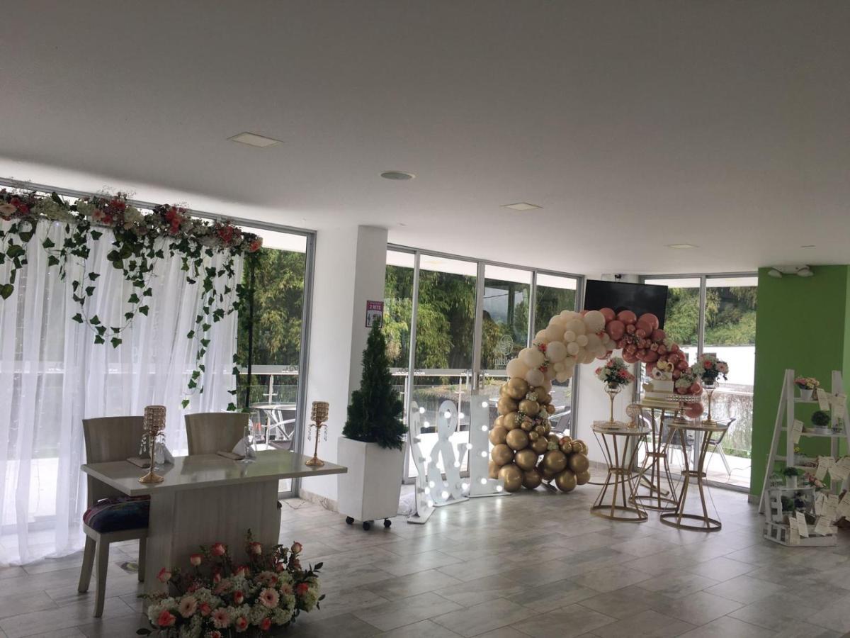 Luxury Hotel ซานตาโรซา เดกาบัล ภายนอก รูปภาพ