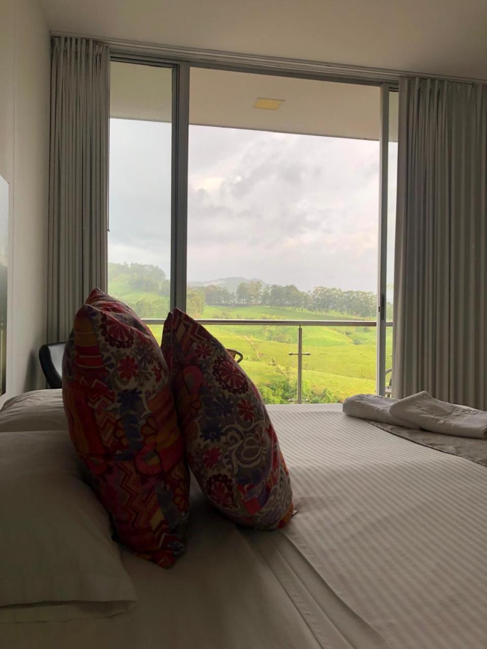Luxury Hotel ซานตาโรซา เดกาบัล ภายนอก รูปภาพ
